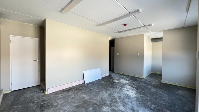 Commercial Property for Sale in Killarney Gardens Western Cape